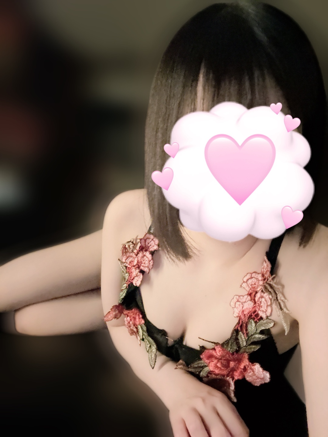本日14日15時30分〜lastまで、明日15日12時からlastまで出勤します🙇