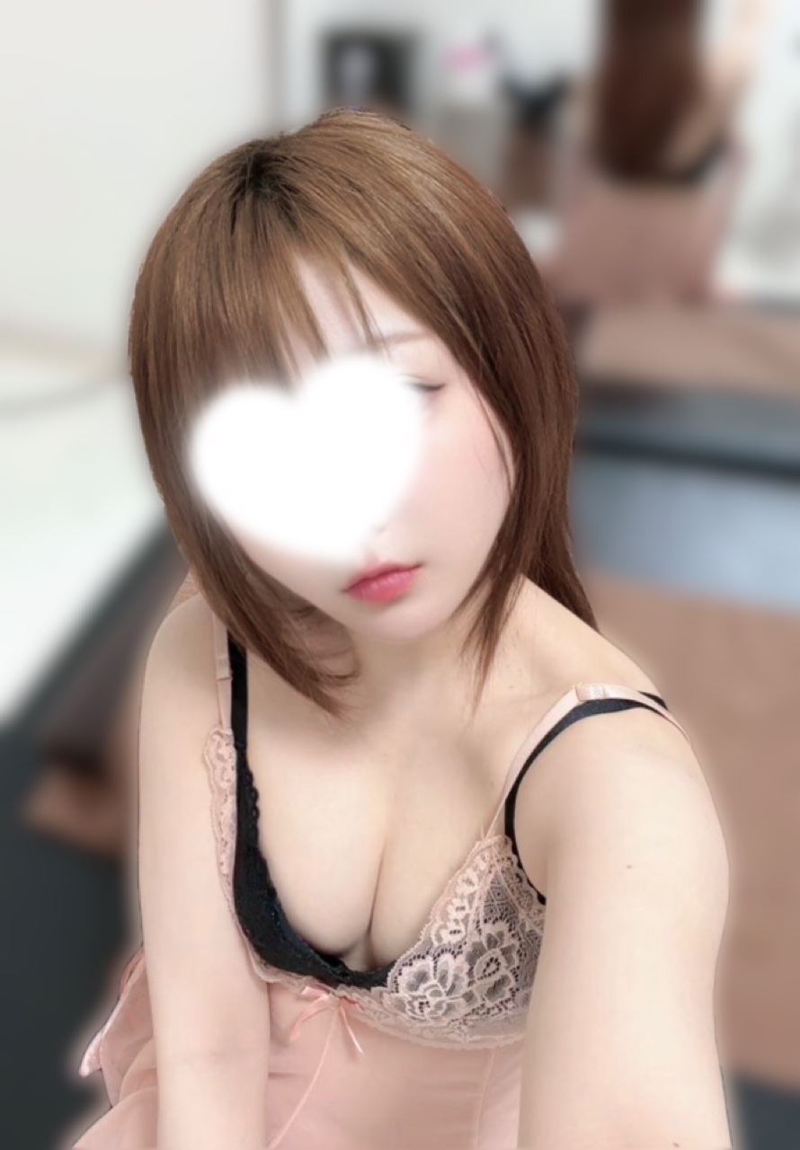 本日出勤です૮ . ̫ . ა♡
